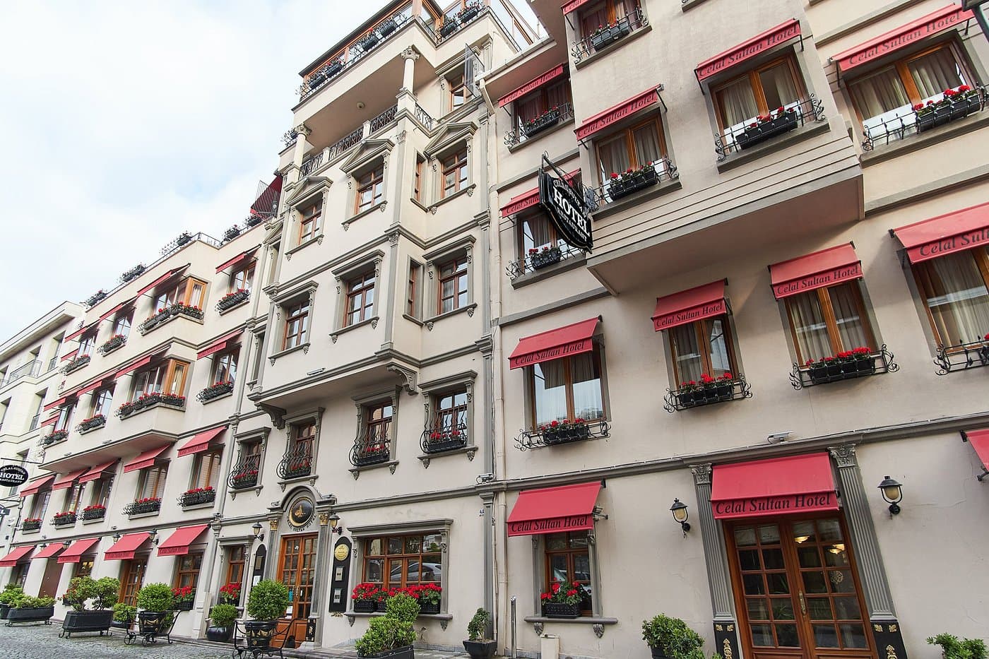 Celal Sultan Hotel